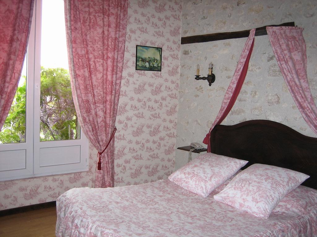 La Ferme Des 3 Maillets Hotel Avaray Ngoại thất bức ảnh