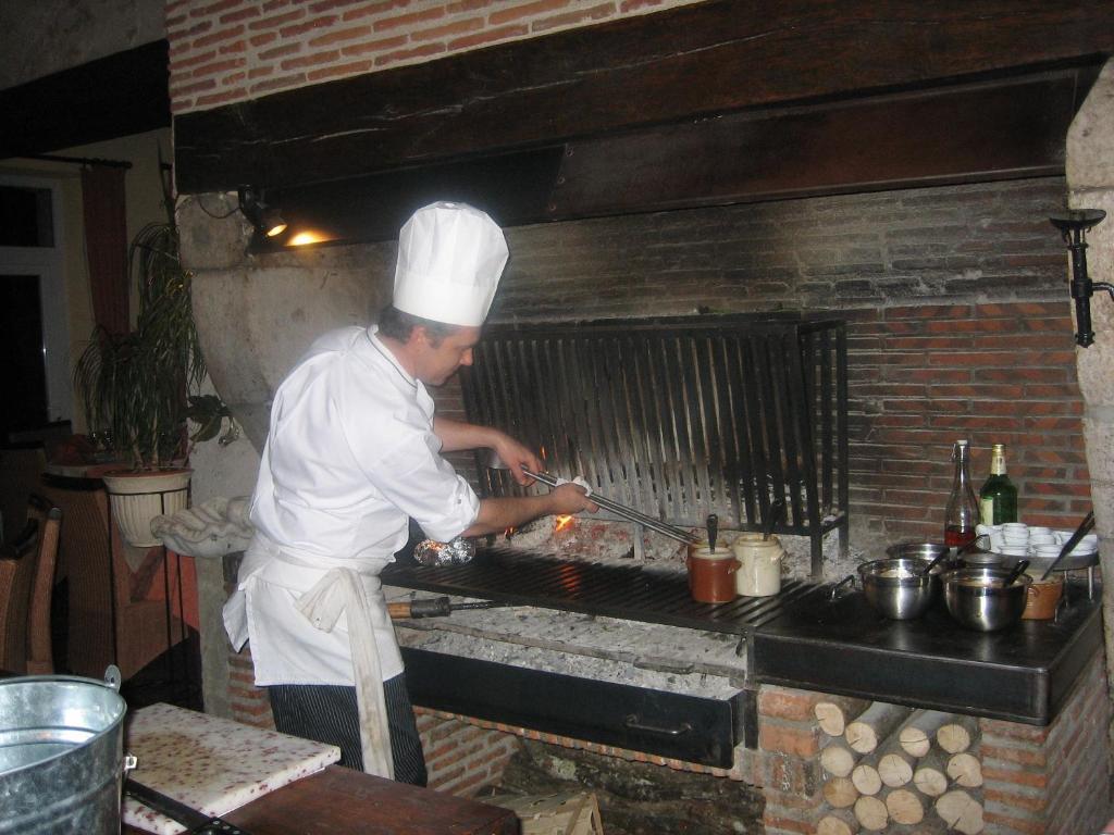 La Ferme Des 3 Maillets Hotel Avaray Ngoại thất bức ảnh